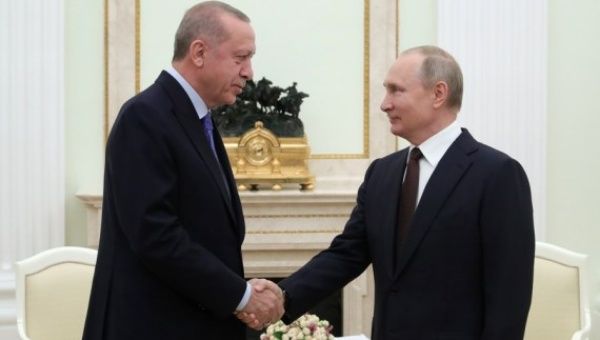 Russian President Vladimir Putin (R) meets with his Turkish counterpart Recep Tayyip Erdogan in Moscow, Russia, on March 5, 2020.
