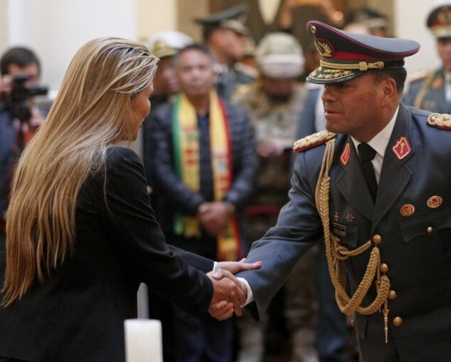 Bolivia's Prosecutor's Office issued an arrest warrant against former coup commander Sergio Orellana for the coup d'état that occurred in November 2019 and for the crime of sedition, terrorism and conspiracy against a constitutional government.
