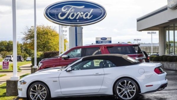 Vehicles are seen at a Ford dealership in northern suburbs of Chicago, Illinois, the United States, on Oct. 1, 2020.