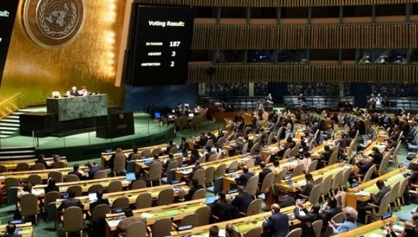 The United Nations General Assembly votes to lift the U.S. blockade against Cuba in 2020.