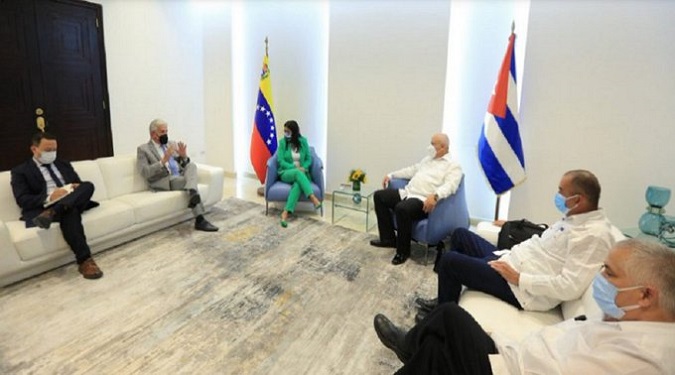 The governments of Cuba and Venezuela held this Tuesday in Caracas a 