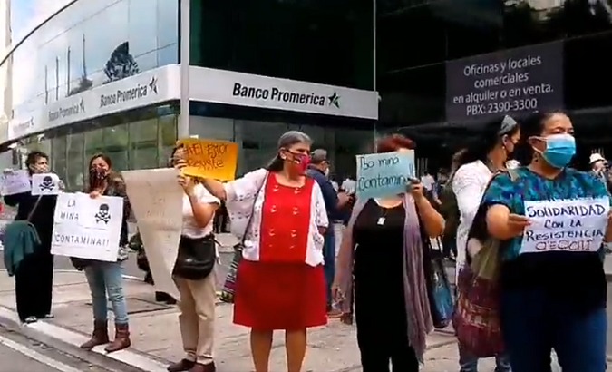 Citizens demand justice for PRONICO contamination of Lake Izabal, Guatemala.