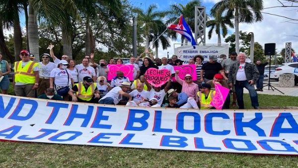 Protests in U.S. pleading for the end of the U.S. blockade against Cuba. March. 7, 2022. 