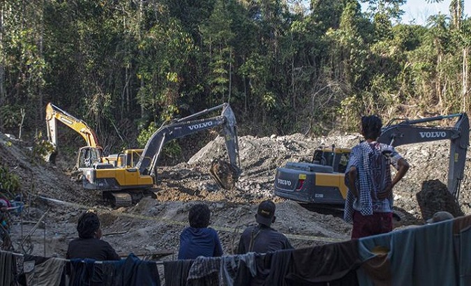 Twelve women died in landslide at illegal gold mine in Indonesia. Apr. 29, 2022.