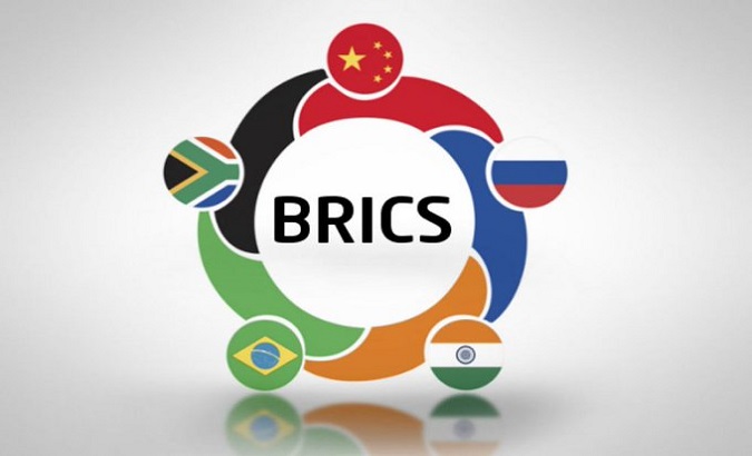 The Russian FM announced that Argentina and Saudi Arabia have shown interest in the BRICS activities. May. 26, 2022.