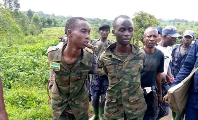 Arrest of two Rwandan soldiers in Rutshuru, Democratic Republic of Congo, May 28, 2022.