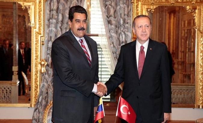 Maduro highlighted that during the installation of the meeting of the III Venezuela-Türkiye Joint Commission, they discussed a growth plan for the next ten or fifteen years; commercial, agricultural, energetic and financial growth. Jun. 12, 2022.