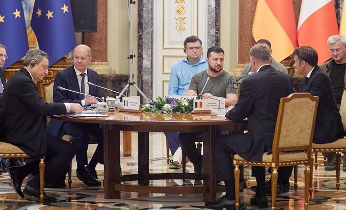 Meeting between European leaders and President Volodymyr Zelensky (C), Kyiv, Ukraine, June 16, 2022.