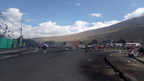 Ecuador reported the closure of roads in 23 of the 24 provinces in the country. Jun. 23, 2022.