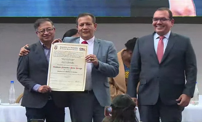 Colombian New-elected President receives accreditation. Jun. 23, 2022.