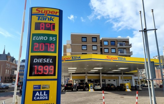 Photo taken on April 2, 2022 shows a gas station in The Hague, the Netherlands.