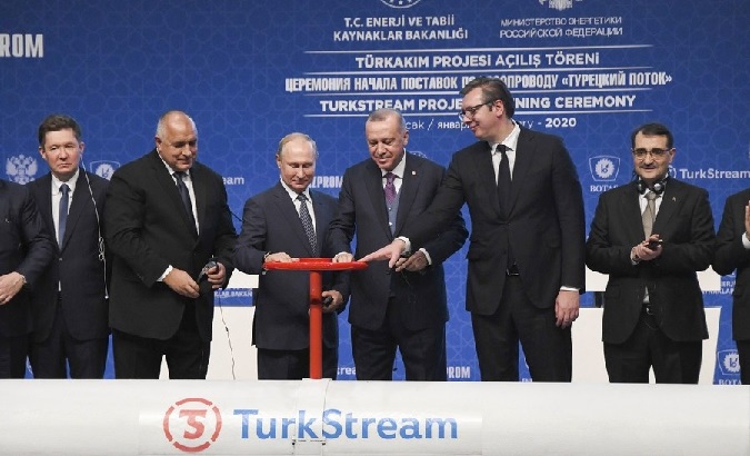 Russian President Vladimir Putin (3rd L) & Turkish President Recep Tayyip Erdogan (3rd R), Istanbul, Turkey, Jan. 8, 2020.