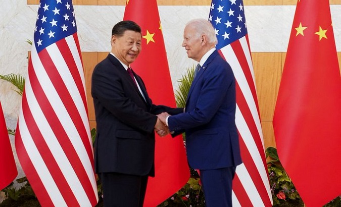 Chinese President Xi Jinping (L) & U.S. President Joe Biden (R), Bali, Indonesia, Nov. 14, 2022.