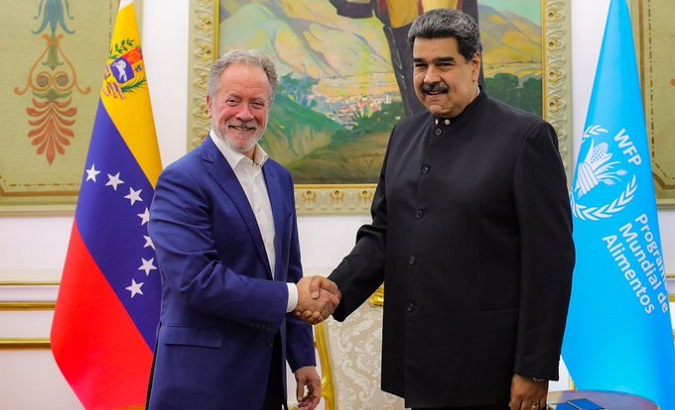 David Beasley (L) and President Nicolas Maduro, Caracas, Venezuela, Nov. 22, 2022.