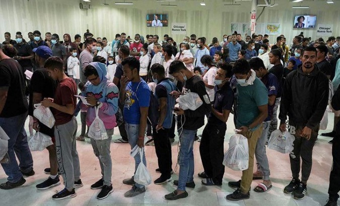 Latin American migrants at a Mexican administrative center, 2022.