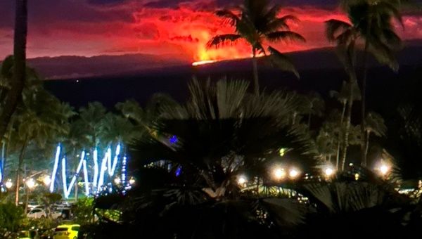Mauna Loa erupting at sunrise, Nov. 28, 2022.