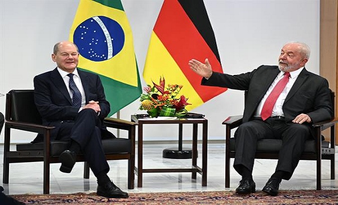 Germany’s Chancellor Olaf Scholz (L) and Brazilian President Lula da Silva (R), Brasilia, Brazil, Jan. 30, 2023.