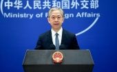 "La posición de China sobre la crisis en Ucrania se puede resumir en una frase, y es promover la paz y el diálogo. Es lo que está pidiendo la comunidad internacional", agregó Wang.
