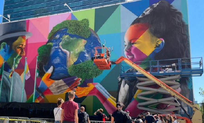 A mural honoring the common goals of the members of the United Nations.