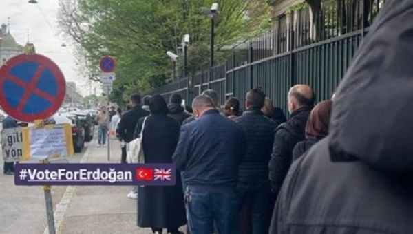 Turkish citizens abroad line up to vote, April 27, 2023.