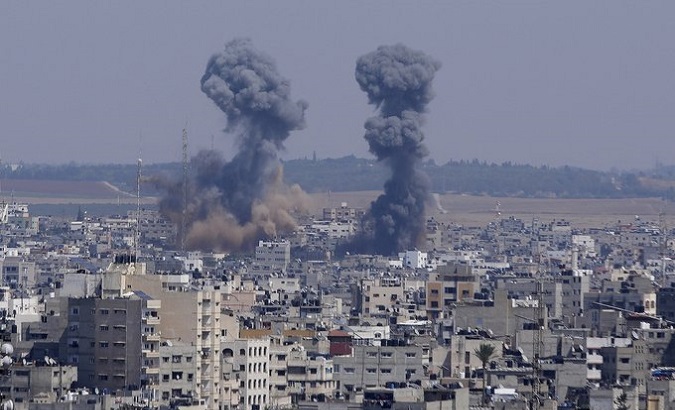 Smoke rising from the areas shelled by the Israeli occupation forces, May 10, 2023