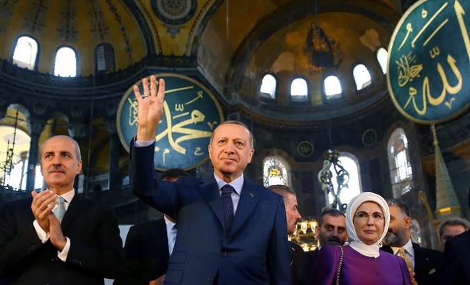 President Recep Tayyip Erdogan (C), May 28, 2023.