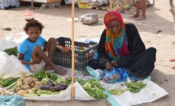 People and food in Yemen. May. 31, 2023.