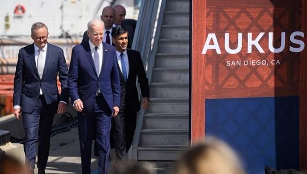 Australian PM Anthony Albanese (L), US President Joe Biden (C) and British PM Rishi Sunak (R), in San Diego, California, March 13, 2023.