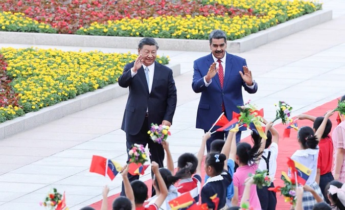 Chinese President Xi Jinping (L) & Venezuelan President Nicolas Maduro (R), Sept. 13, 2023.