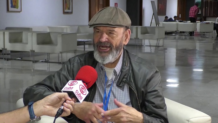 Guerra Cabrera fue docente de la Universidad de La Habana y coordinador del foro de reflexión política México y el Mundo Actual, de Casa Lamm y La Jornada