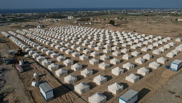 Egyptian Red Crescent's camp in the Mawasi Khan Yunis area, 2024.