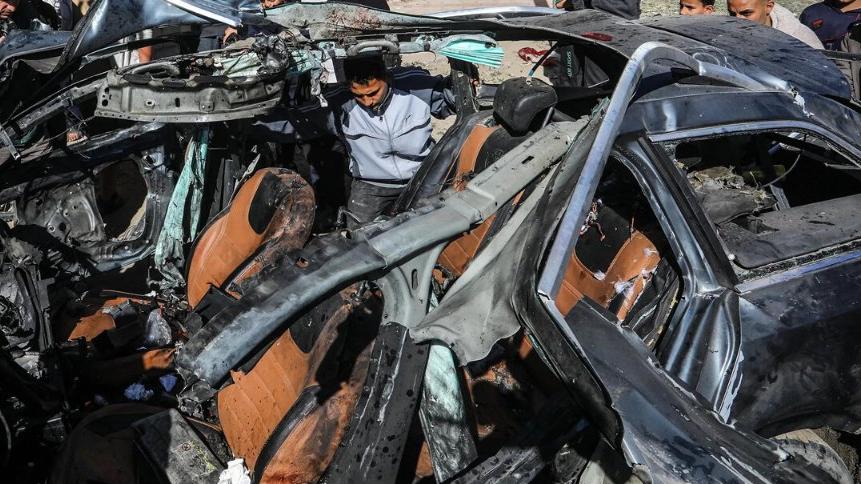 the journalists were killed by an Israeli air strike with missils on a car near Rafah in southern Gaza.