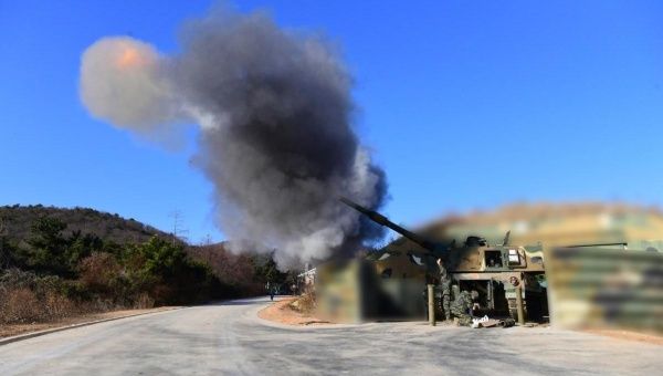 The South Korean army responded with live fire maneuvers to the artillery tests conducted shortly before by North Korea in the Yellow Sea on January 5.