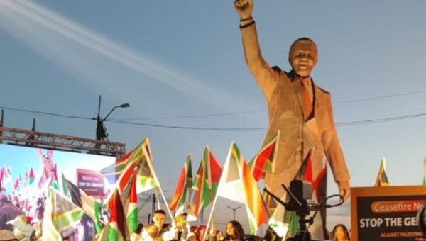 Pro-Palestinian rally in front of the Nelson Mandela statue, Jan. 11, 2024.