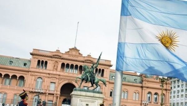 The Argentine flag in dowtown Buenos Aires, 2024. 