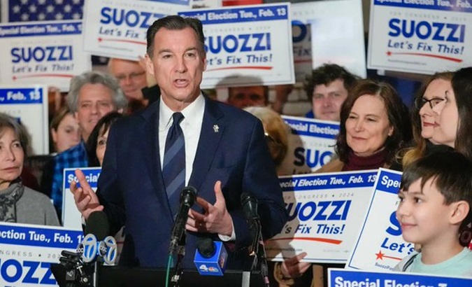 Democrat Tom Suozzi, 2024.