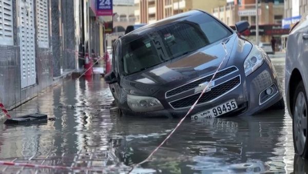 Car affected by the floods, April 19, 2024