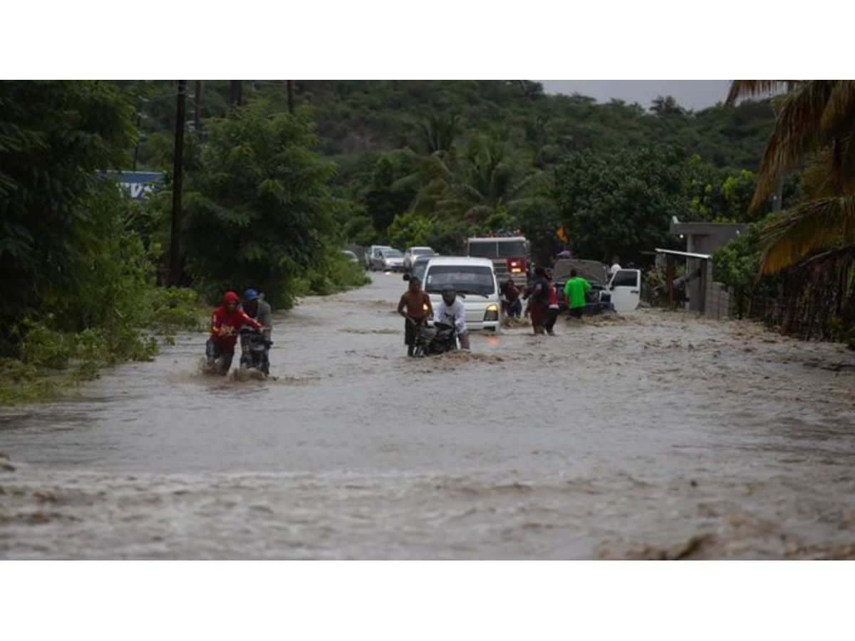 Yellow Alert to 11 Dominican Provinces by Vaguada
