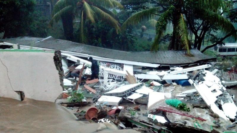 20 Dead from 'Epic' Tropical Storm Erika Carnage in Caribbean | News ...